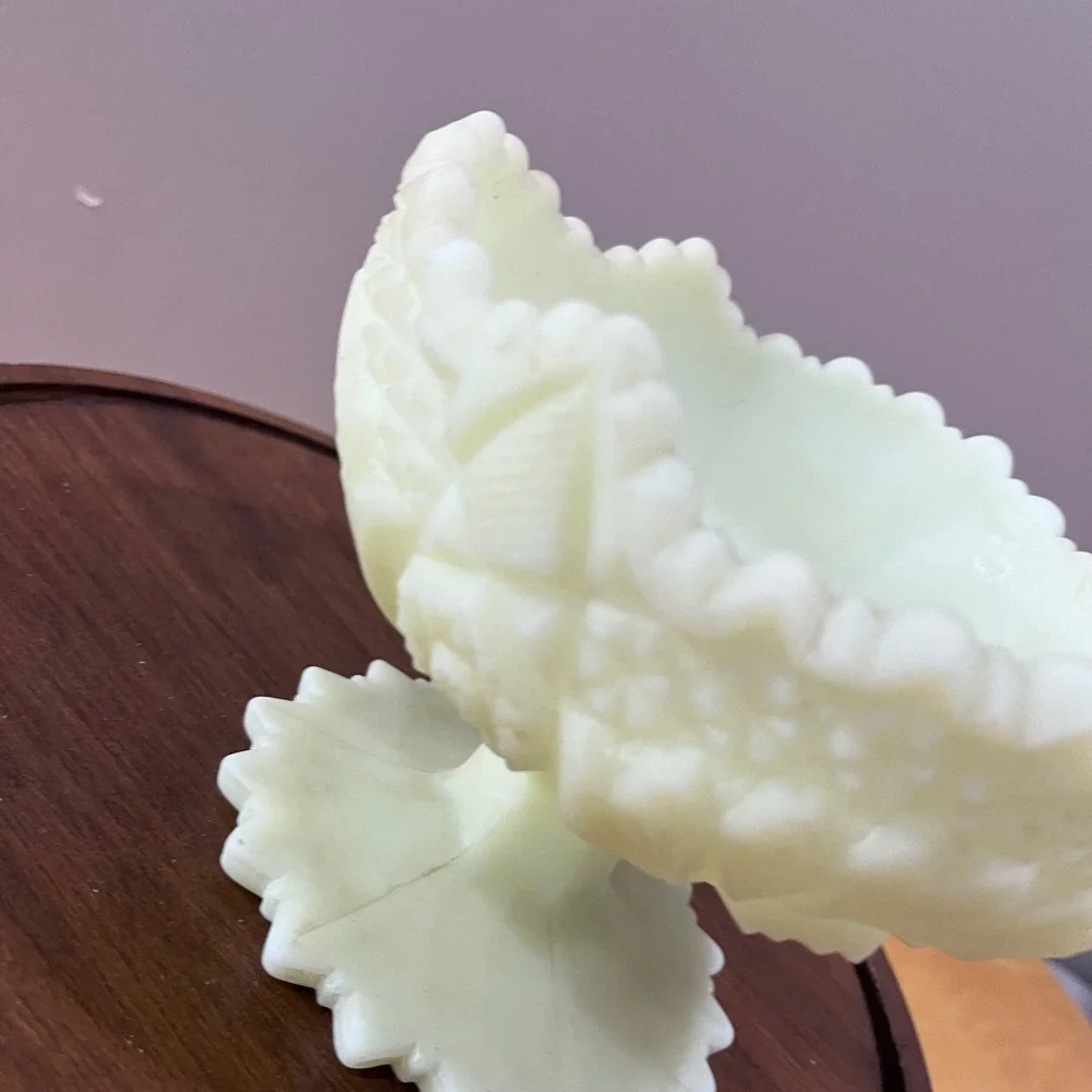 Vtg Fenton Custard Uranium Glass Daisy and Button Compote Pedestal Bowl Yellow